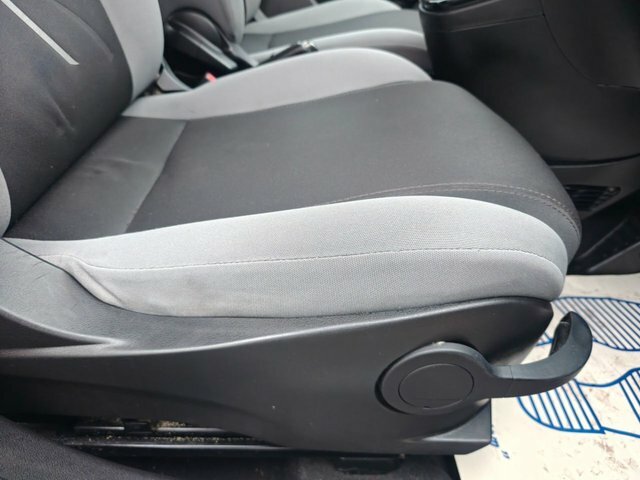 Chrysler Ypsilon 1.2L Se Silver #19