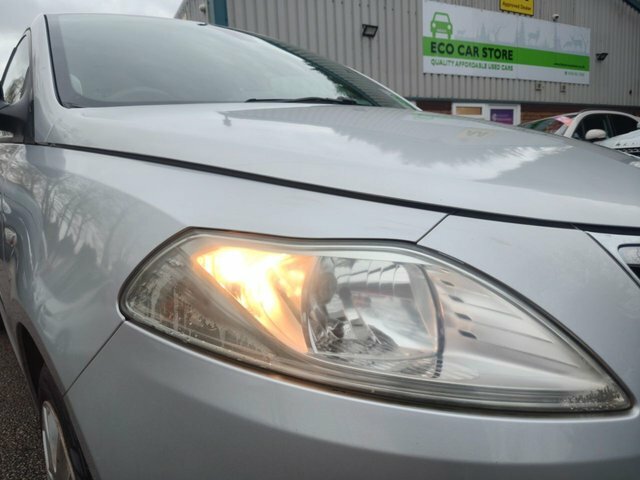 Chrysler Ypsilon 1.2L Se Silver #53