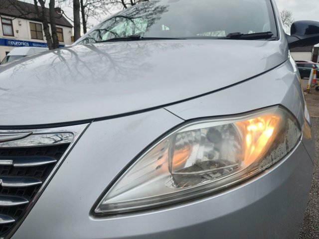 Chrysler Ypsilon 1.2L Se Silver #71