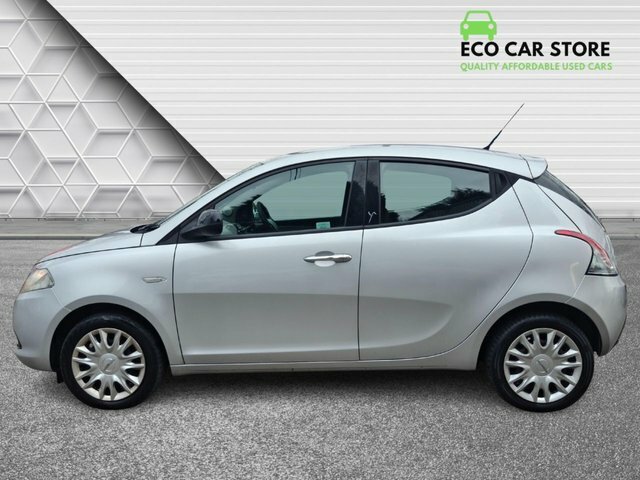 Chrysler Ypsilon 1.2 S Hatchback Euro 5 S S 69 WR61HWU Silver #6