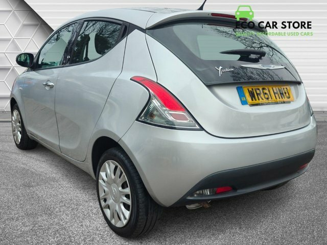 Chrysler Ypsilon 1.2 S Hatchback Euro 5 S S 69 WR61HWU Silver #5