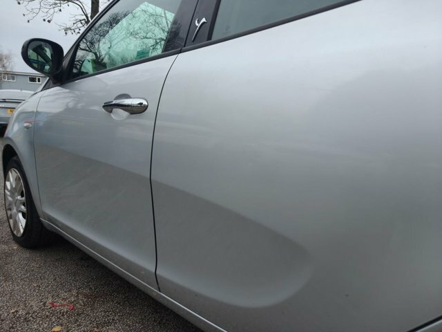 Chrysler Ypsilon 1.2L Se Silver #67