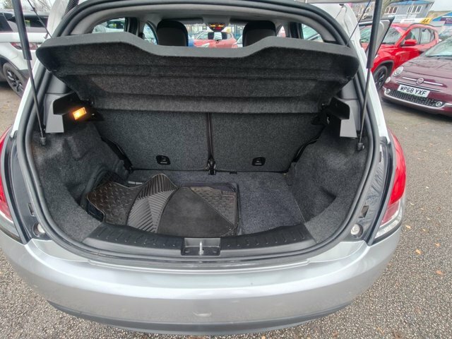 Chrysler Ypsilon 1.2L Se Silver #11