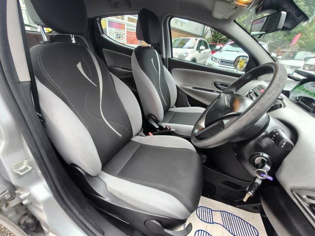 Chrysler Ypsilon 1.2L Se Silver #9
