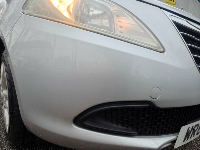 Chrysler Ypsilon 1.2L Se Silver #52