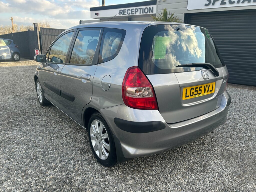 Honda Jazz 1.4 I-dsi Se Hatchback Cvt-7 139 Gkm, Silver #2