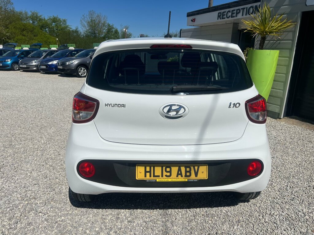 Hyundai I10 1.0 Se Hatchback Euro 6 67 Ps HL19ABV White #3