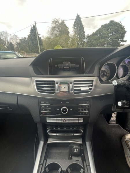 Mercedes-Benz E Class E220 Bluetec Amg Night P14TUB Blue #5