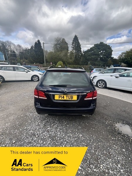 Mercedes-Benz E Class E220 Bluetec Amg Night P14TUB Blue #2