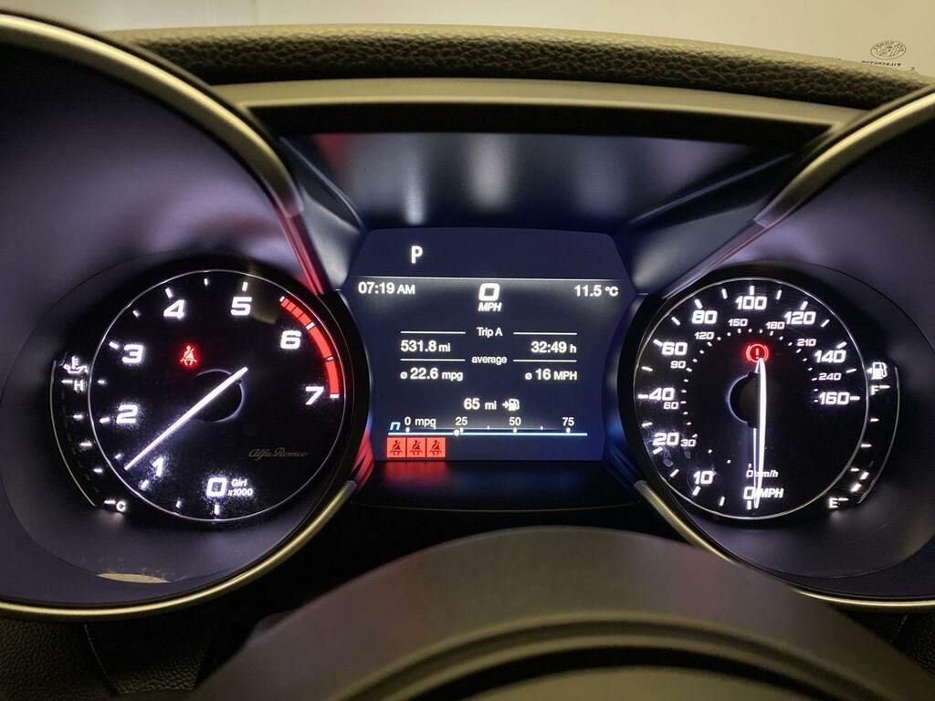 Alfa Romeo Giulia 2.0T 280 Bhp Veloce NX22HCV  #6