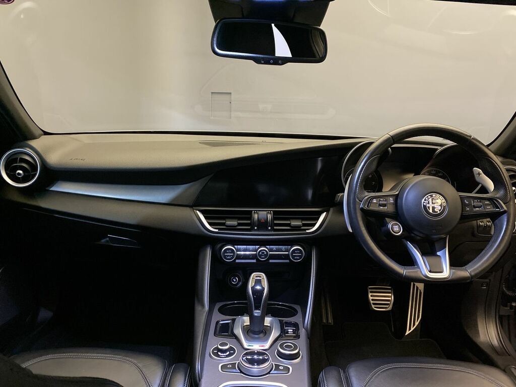 Alfa Romeo Giulia 2.0T 280 Bhp Veloce NX22HCV  #5