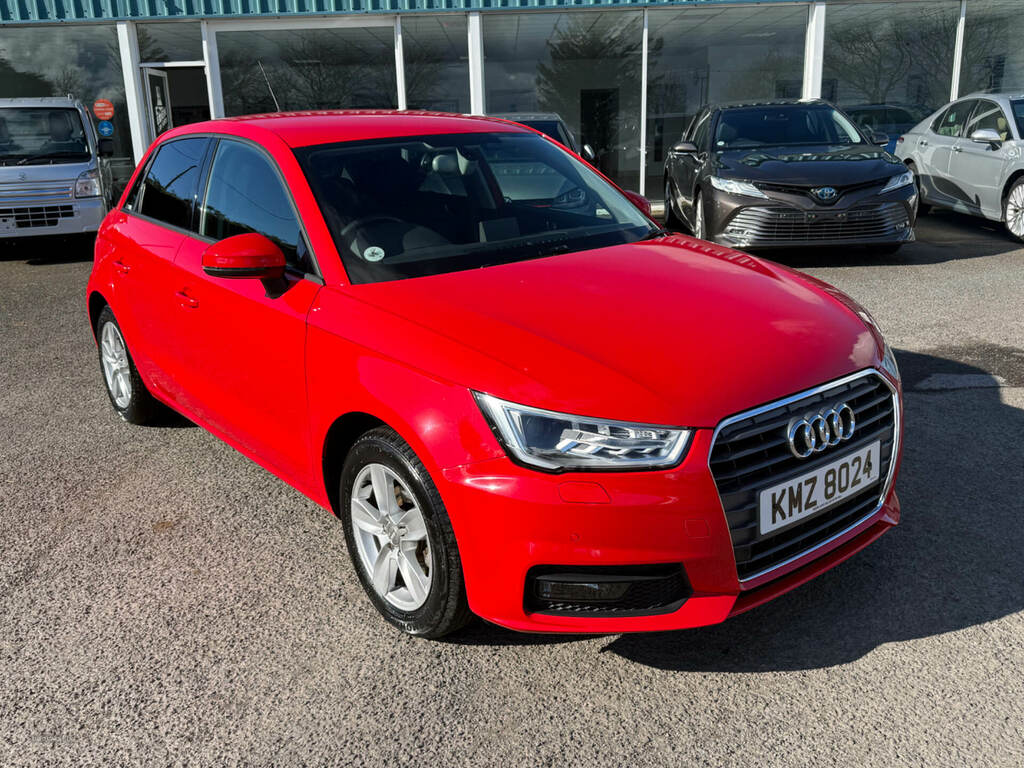 Audi A1 1.0 Tfsi Sport S-tronic Red