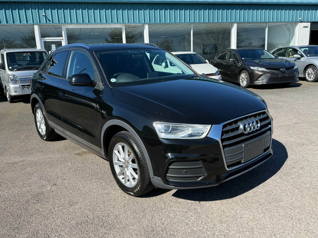 Audi Q3 1.4 Tfsi S-tronic Sport Black
