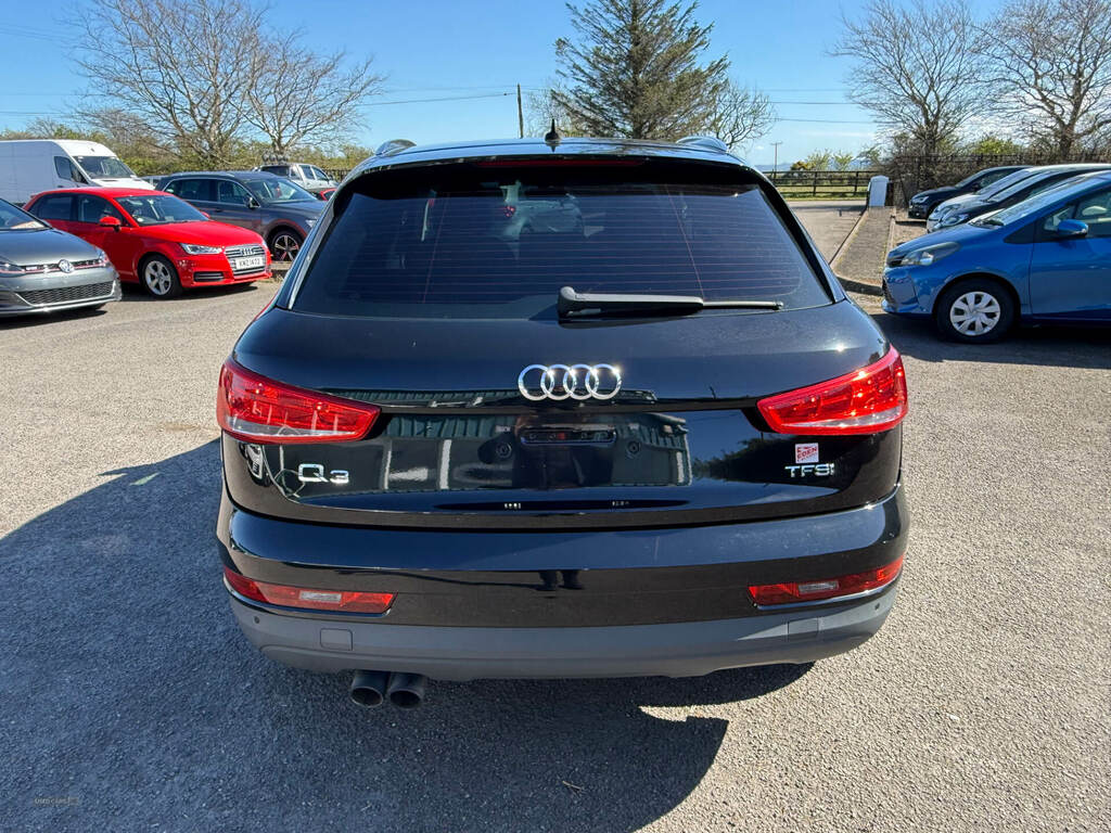 Audi Q3 1.4 Tfsi S-tronic Sport  Black #6
