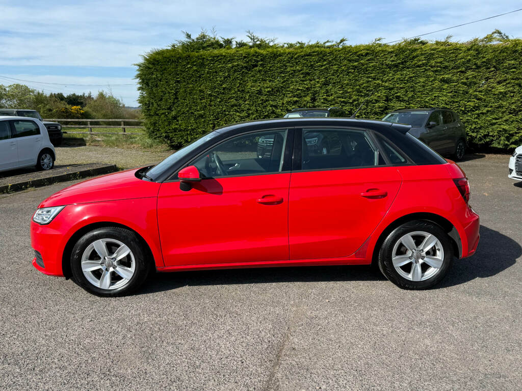 Audi A1 1.0 Tfsi Sport S-tronic Red #4