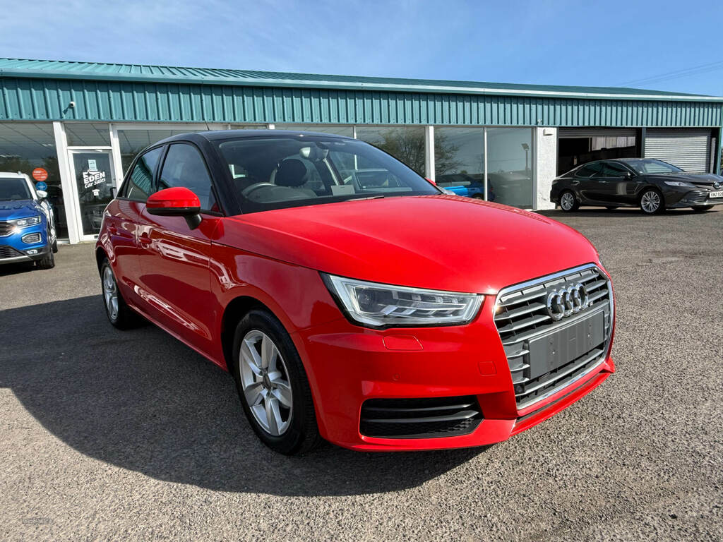 Audi A1 1.0 Tfsi Sport S-tronic Red
