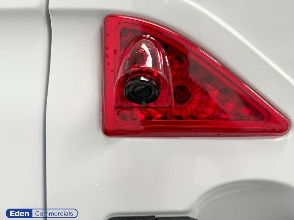 Renault Master 2L Advance White #6