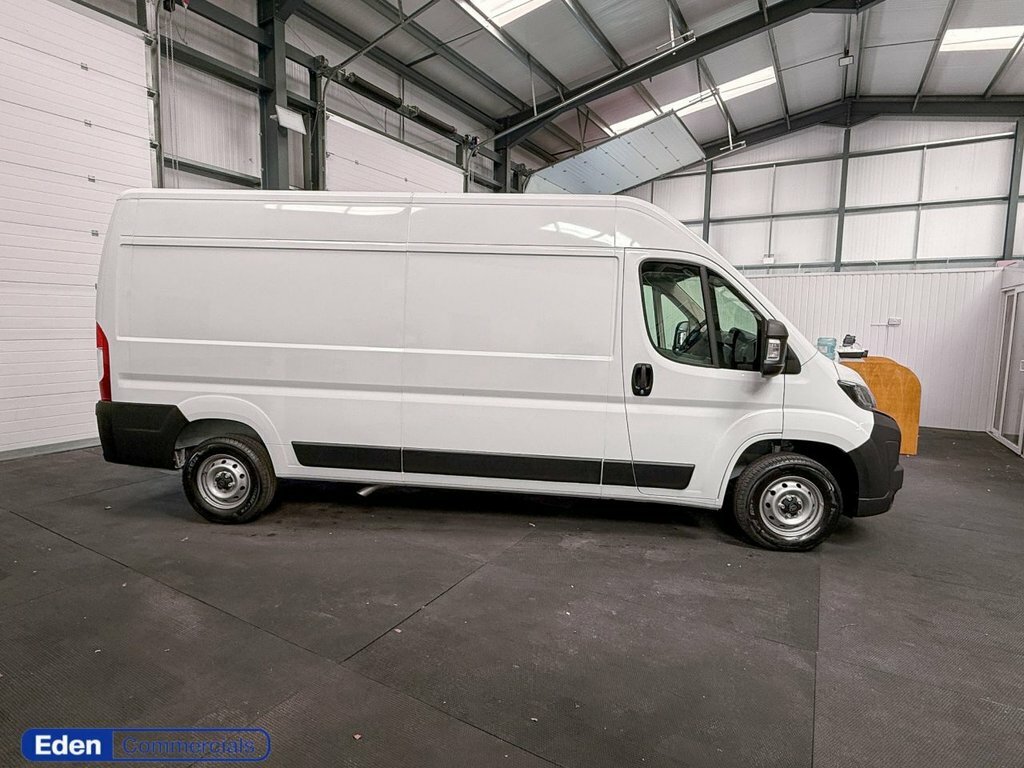 Peugeot Boxer 2L Professional White #2