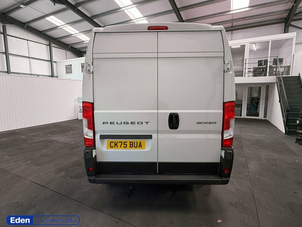 Peugeot Boxer 2L Professional White #6