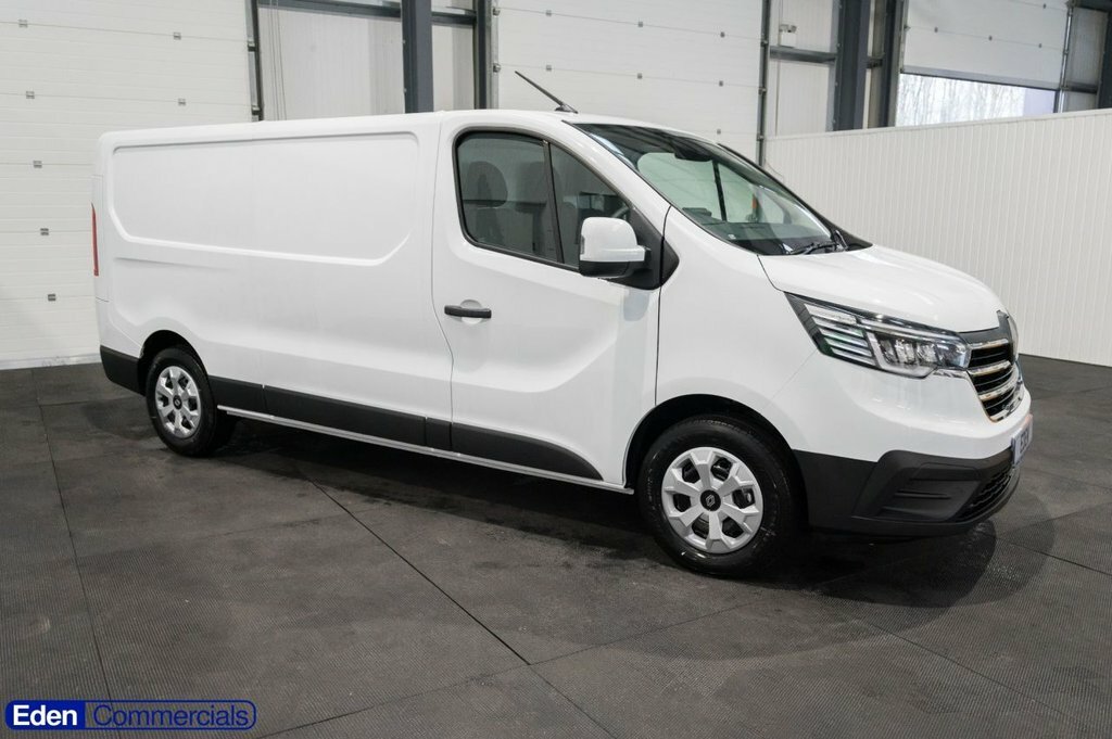 Renault Trafic 2L Advance White