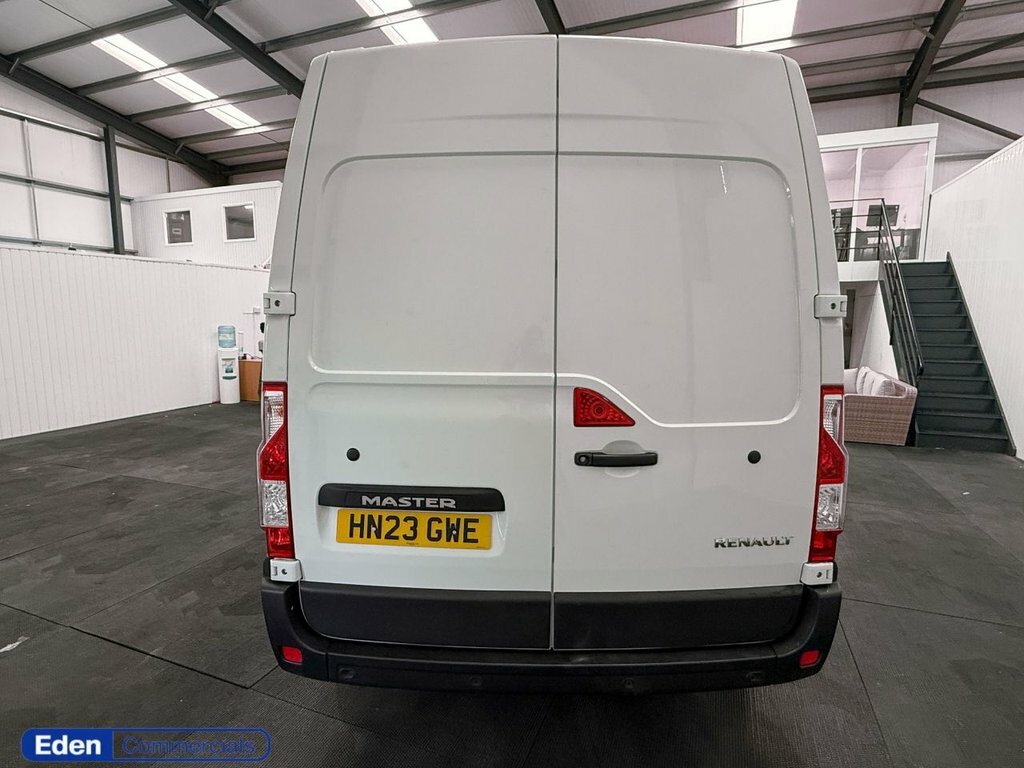 Renault Master 2.3L Business HN23GWE White #5