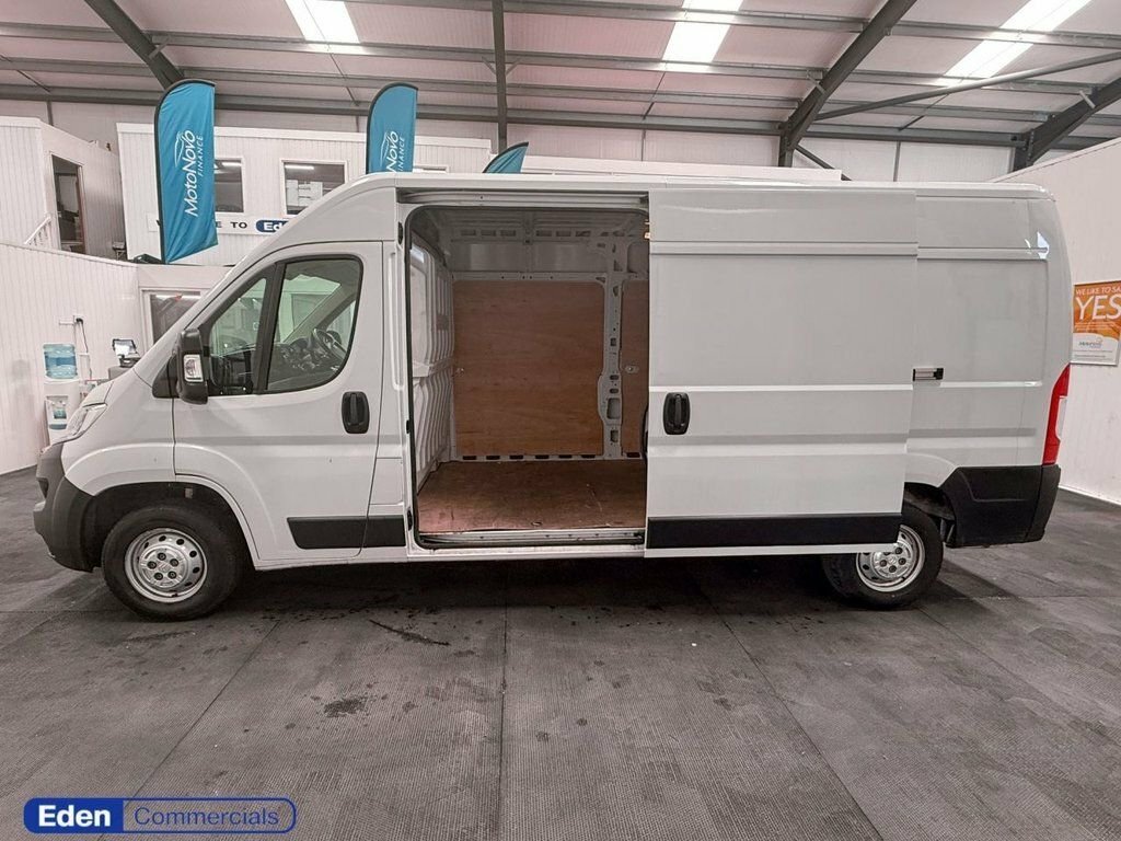 Citroen Relay 2.2L Enterprise Edition YC73HLP White #4
