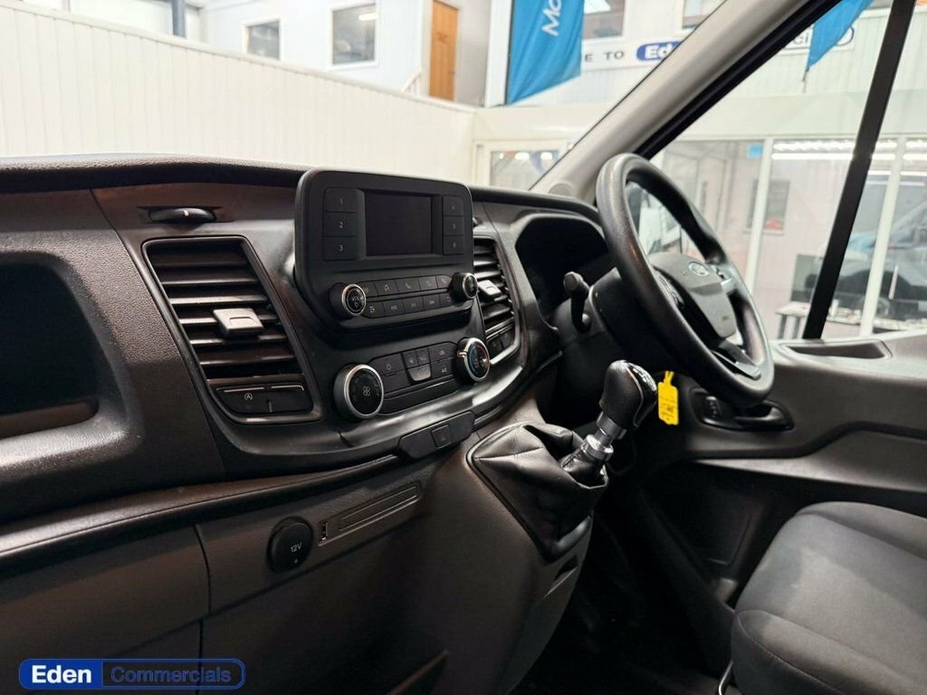 Ford Transit Custom 2L Leader LD23CTK White #6