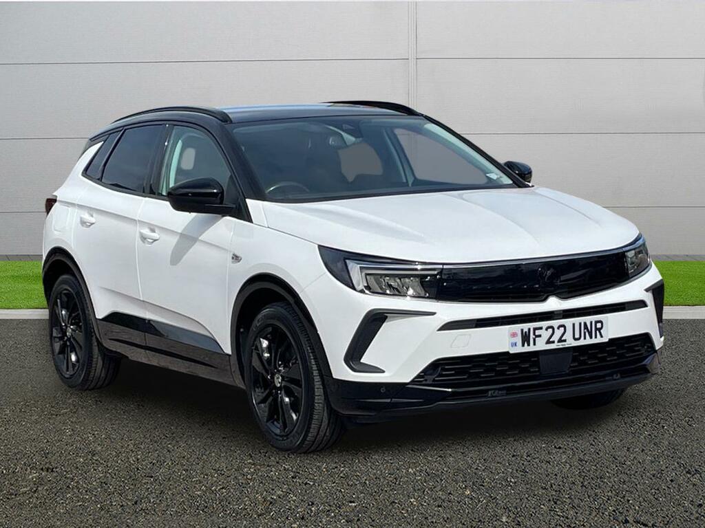 Vauxhall Grandland Sri White
