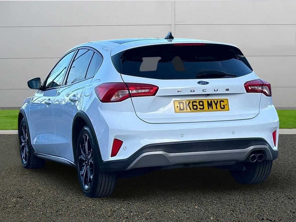 Ford Focus Active X DK69MYG White #5