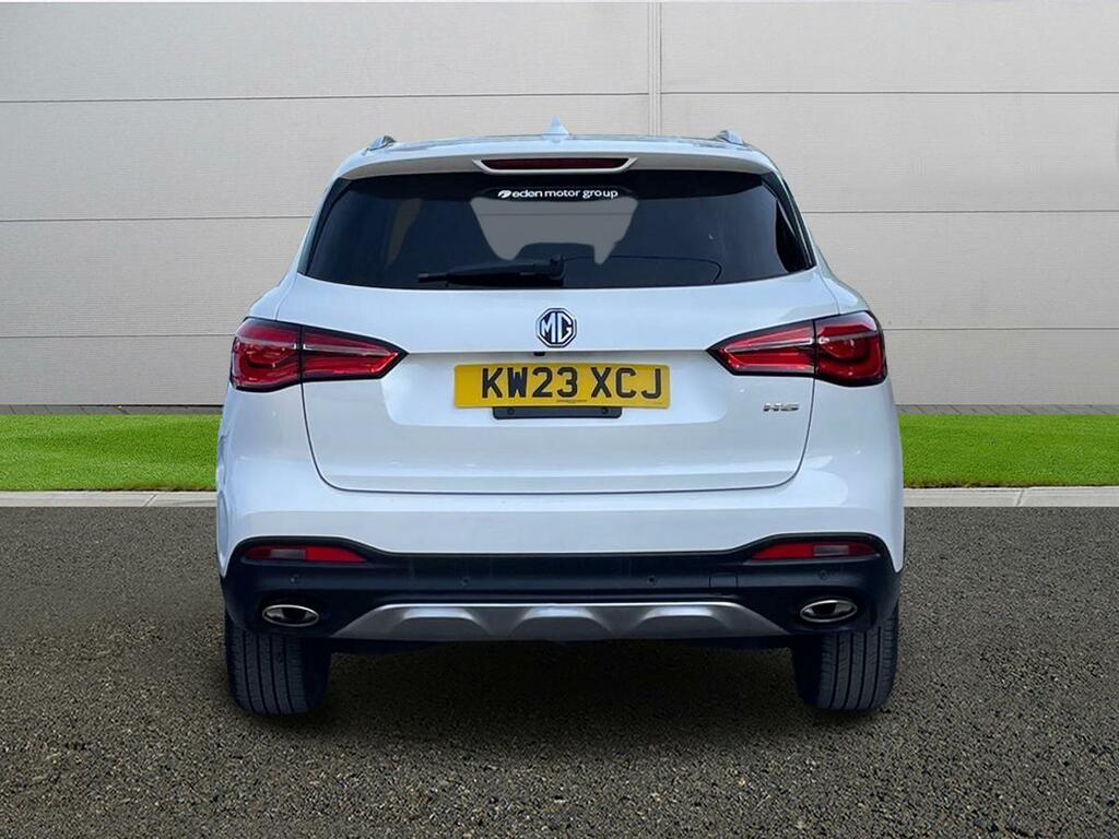 MG HS Exclusive White #6