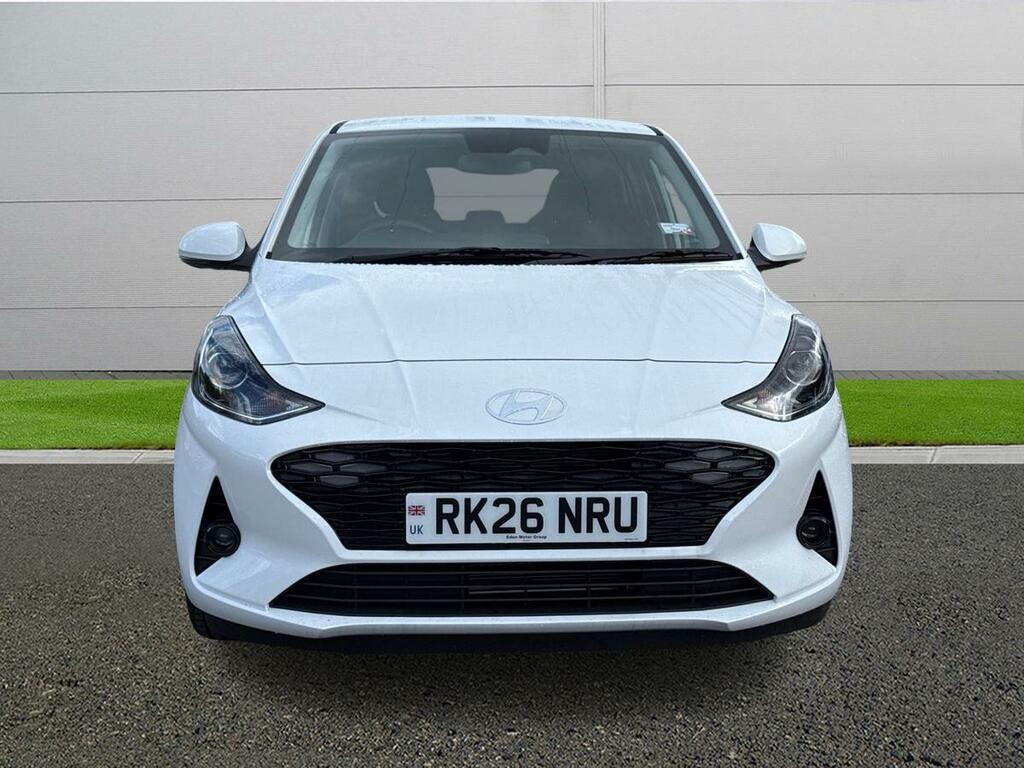 Hyundai I10 Premium RK26NRU White #2
