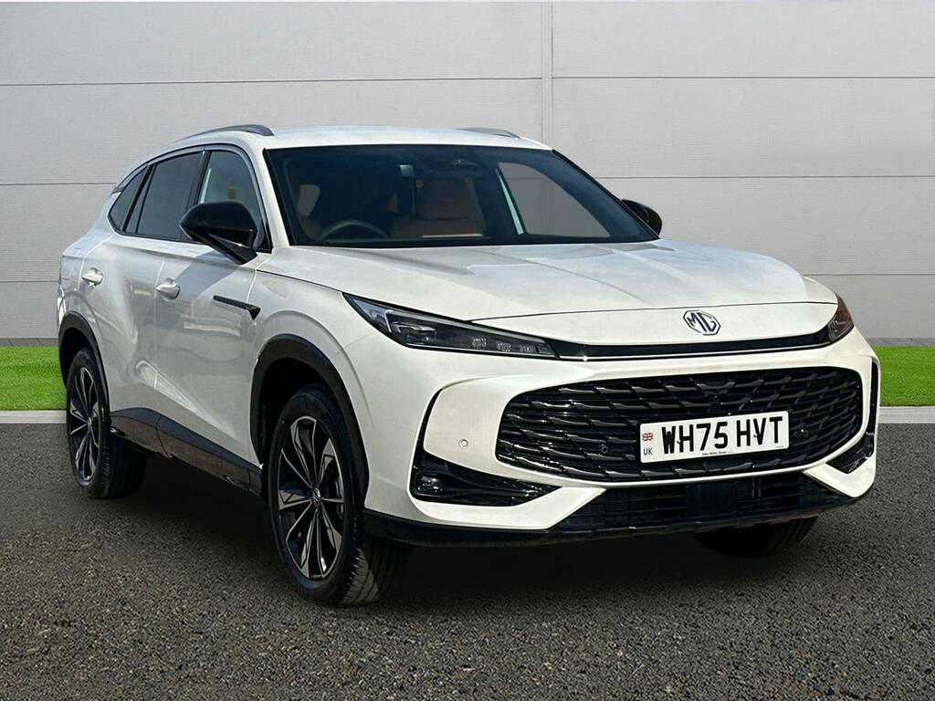 MG HS Trophy White