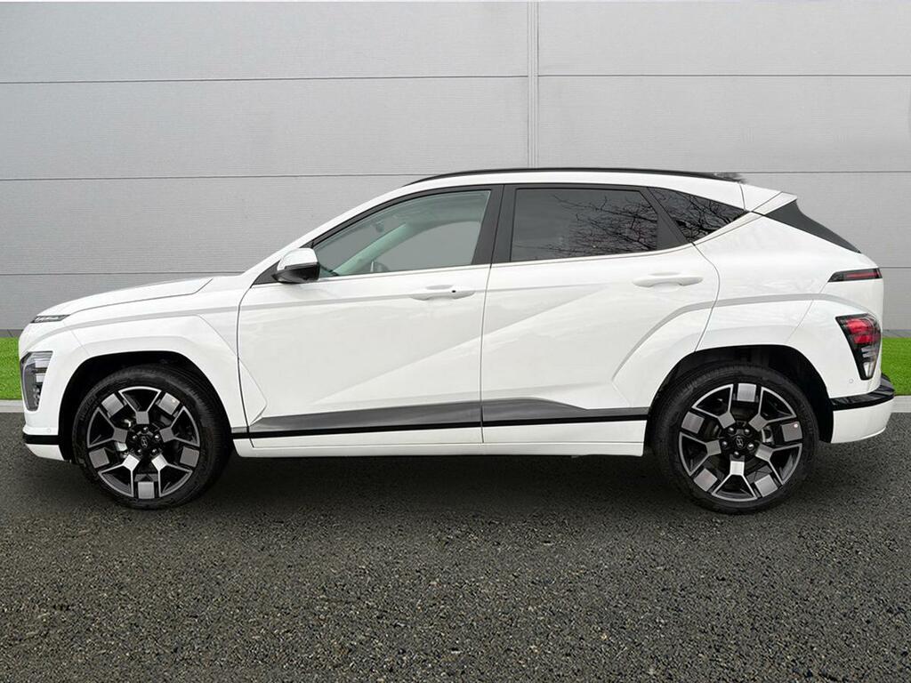 Hyundai Kona Ultimate White #4
