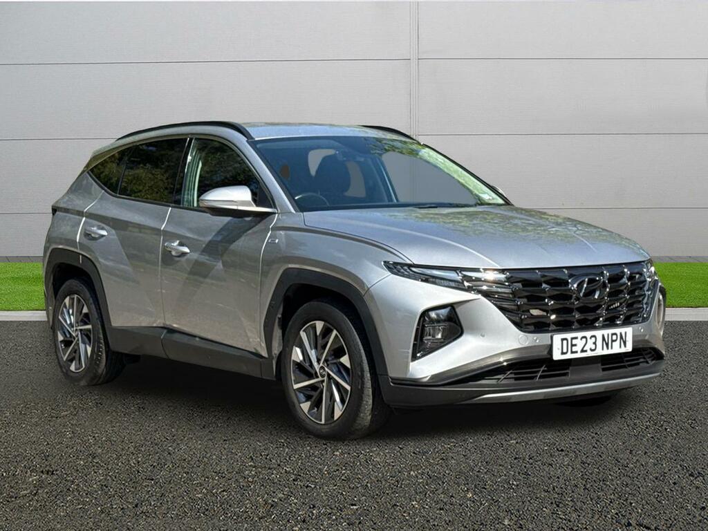 Hyundai Tucson Premium Silver