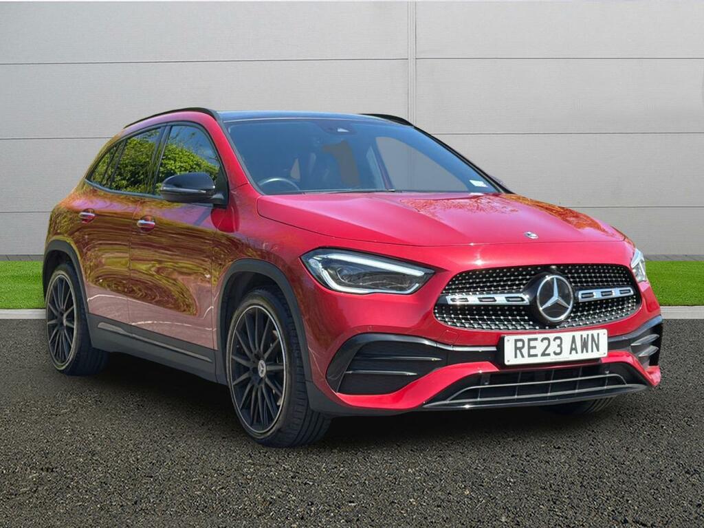 Mercedes-Benz GLA Class Amg Line Night Edition Red