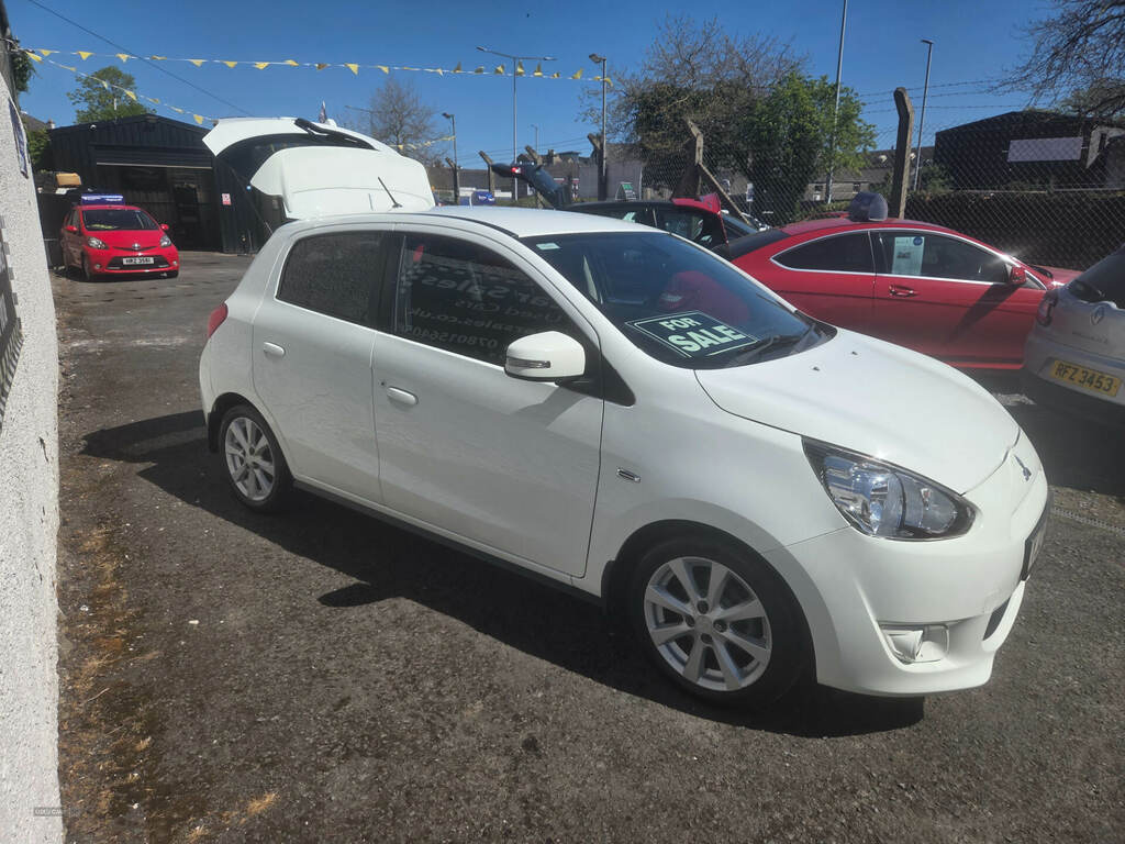 Mitsubishi Mirage 1.2 Attivo White #5