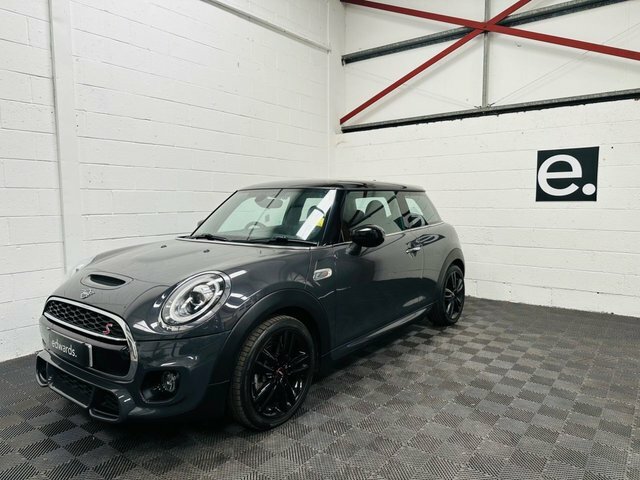 Mini Hatch 2.0 Cooper S Sport Hatchback Eur YT69YOR Grey #2