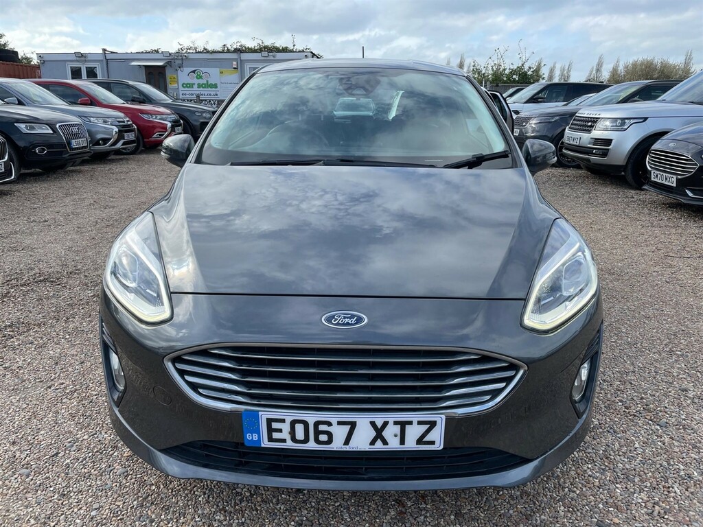 Ford Fiesta 1.1 Ti-vct Zetec Euro 6 Ss EO67XTZ Grey #2
