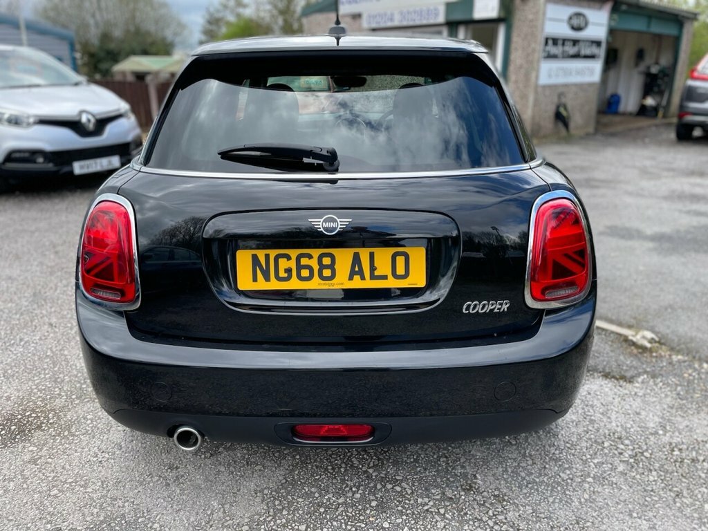 Mini Hatch 1.5L Cooper Classic NG68ALO Black #6