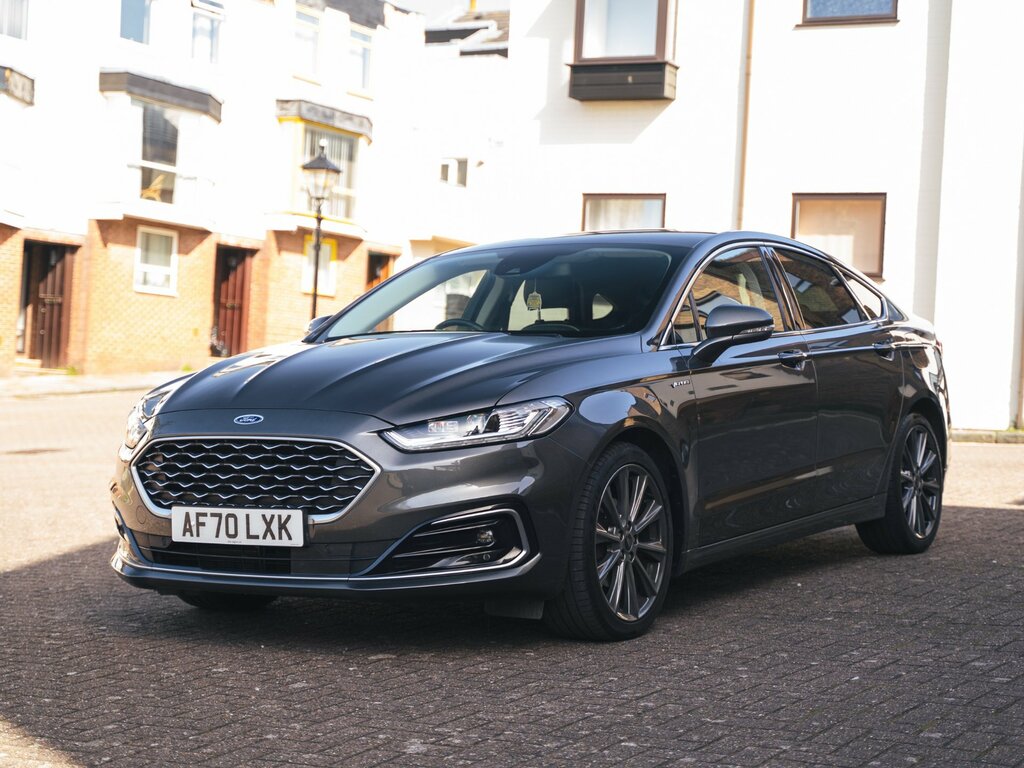 Ford Mondeo 2.0 Ecoblue Vignale Hatchback Awd Grey #4