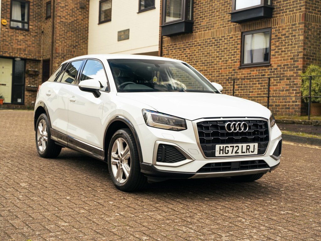 Audi Q2 1.5 Tfsi Cod 35 Sport Suv Euro 6 HG72LRJ White #2