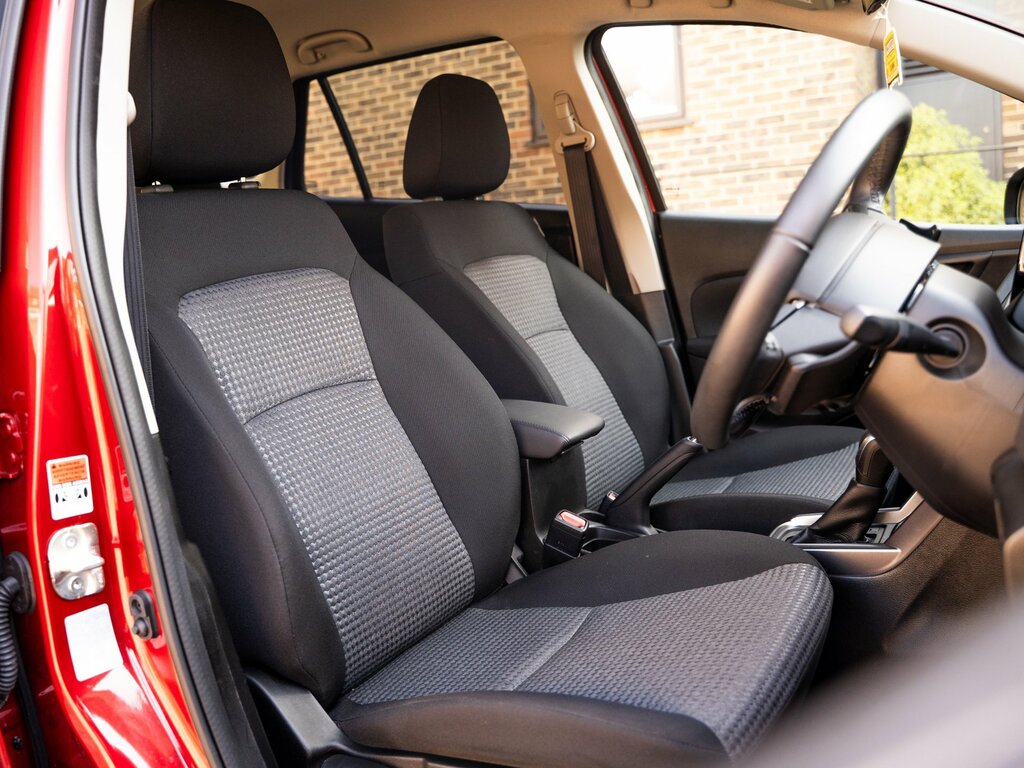 Suzuki SX4 1.4 Boosterjet Mhev Motion Suv Hybrid M Red #9