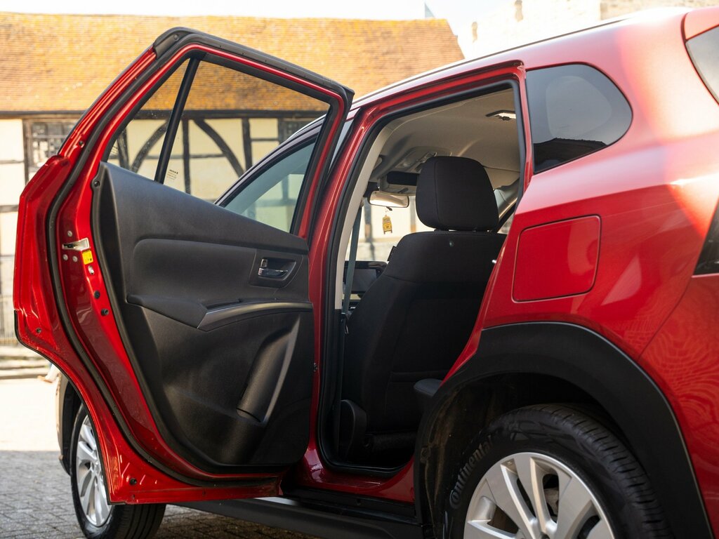 Suzuki SX4 1.4 Boosterjet Mhev Motion Suv Hybrid M Red #42