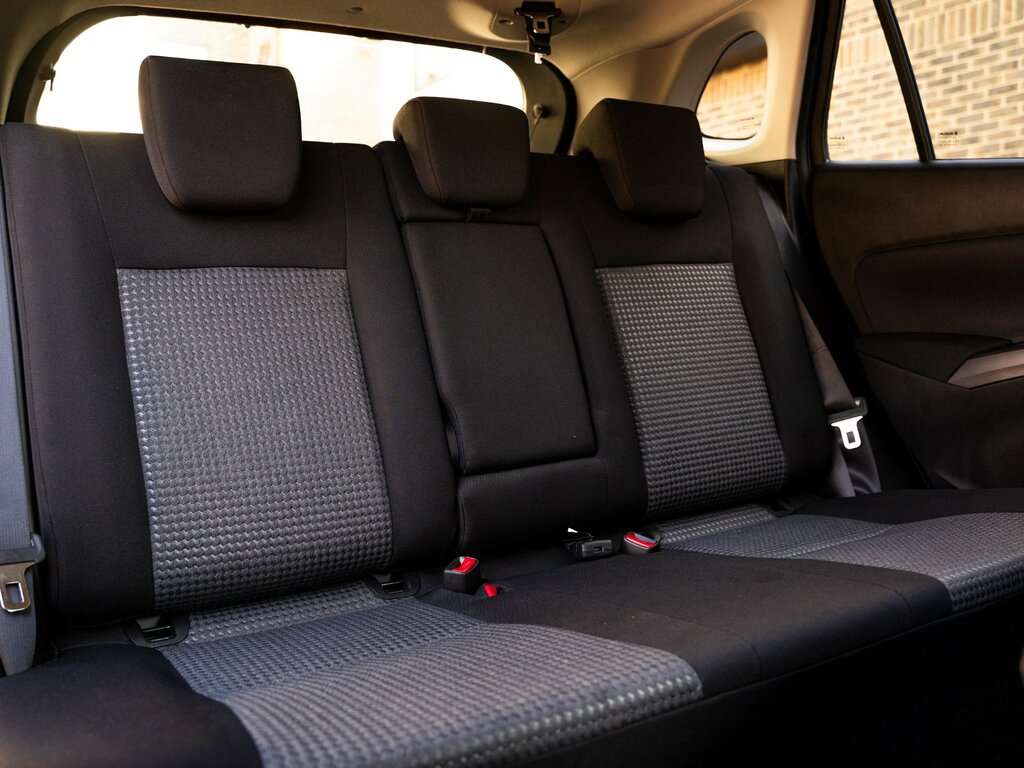 Suzuki SX4 1.4 Boosterjet Mhev Motion Suv Hybrid M Red #13