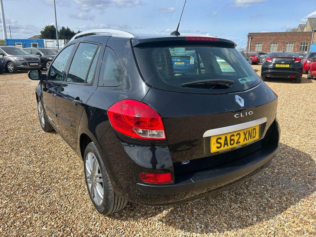 Renault Clio 1.2 Dynamique Tomtom Sport Tourer Euro 5 SA62XND Black #6
