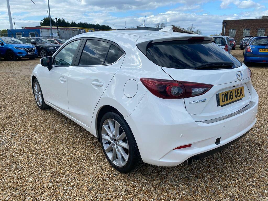 Mazda 3 2.2 Skyactiv-d Sport Nav Euro 6 S S White #4