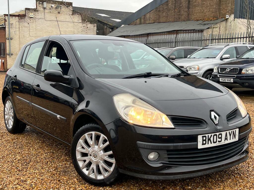 Renault Clio 1.2 16V Dynamique Black