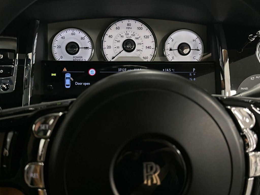 Rolls-Royce Ghost 6.6 V12 564 Bhp Blue #31