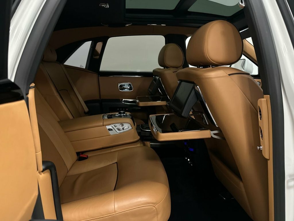 Rolls-Royce Ghost 6.6 V12 564 Bhp Blue #6