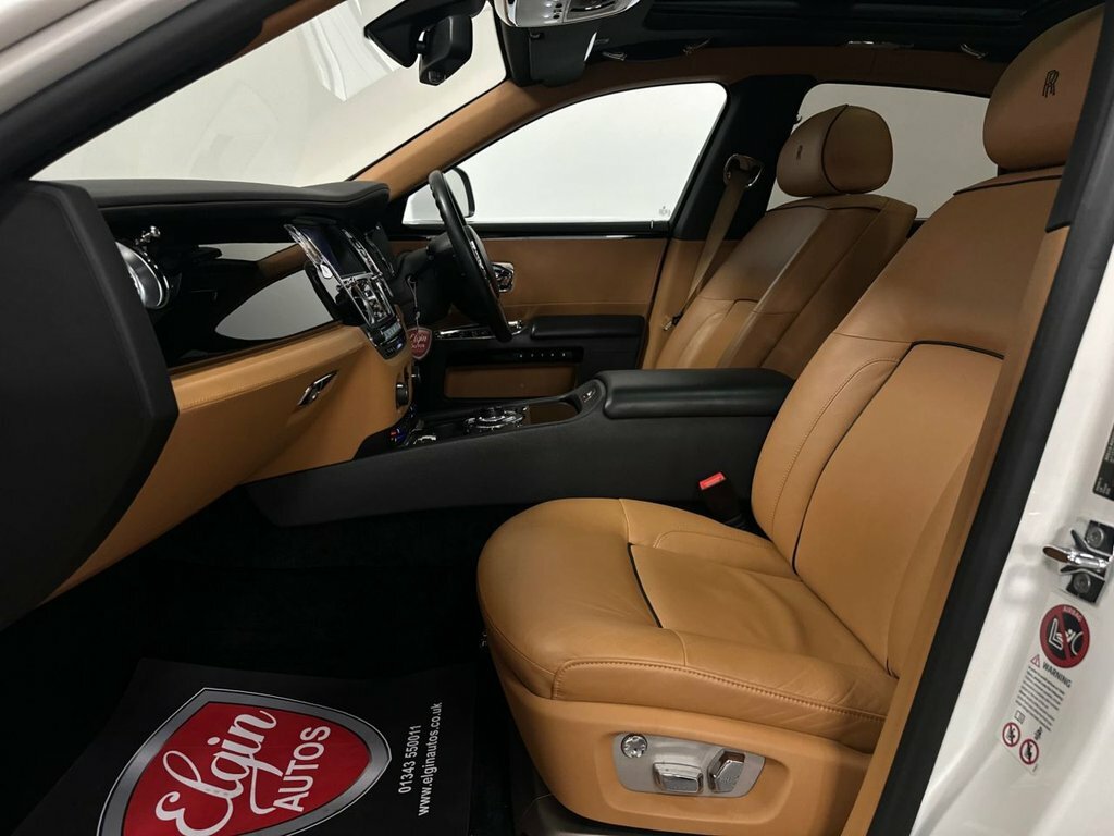 Rolls-Royce Ghost 6.6 V12 564 Bhp Blue #47